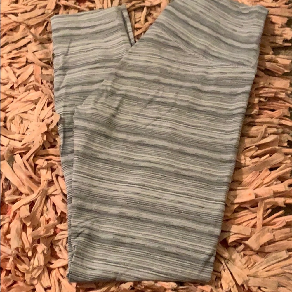 Lululemon pants. I cut tag off but are size 4.